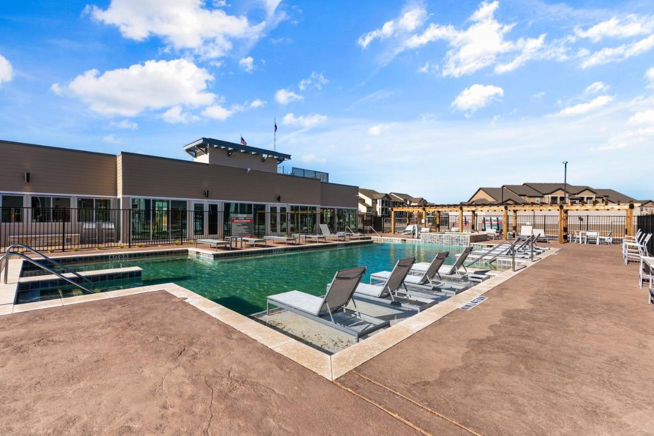 Flatz432 Apartments By Barsala Midland Exterior foto