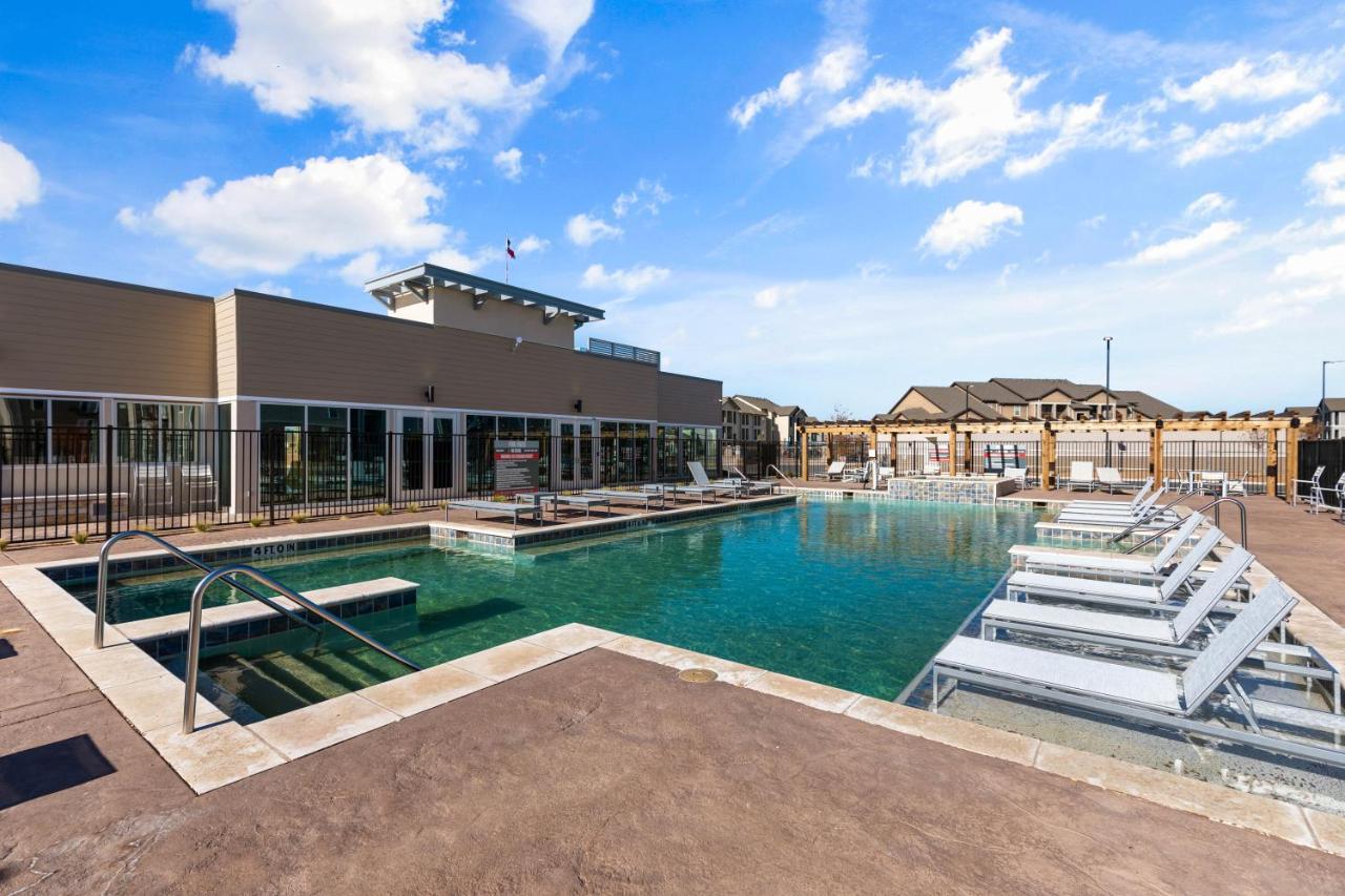 Flatz432 Apartments By Barsala Midland Exterior foto