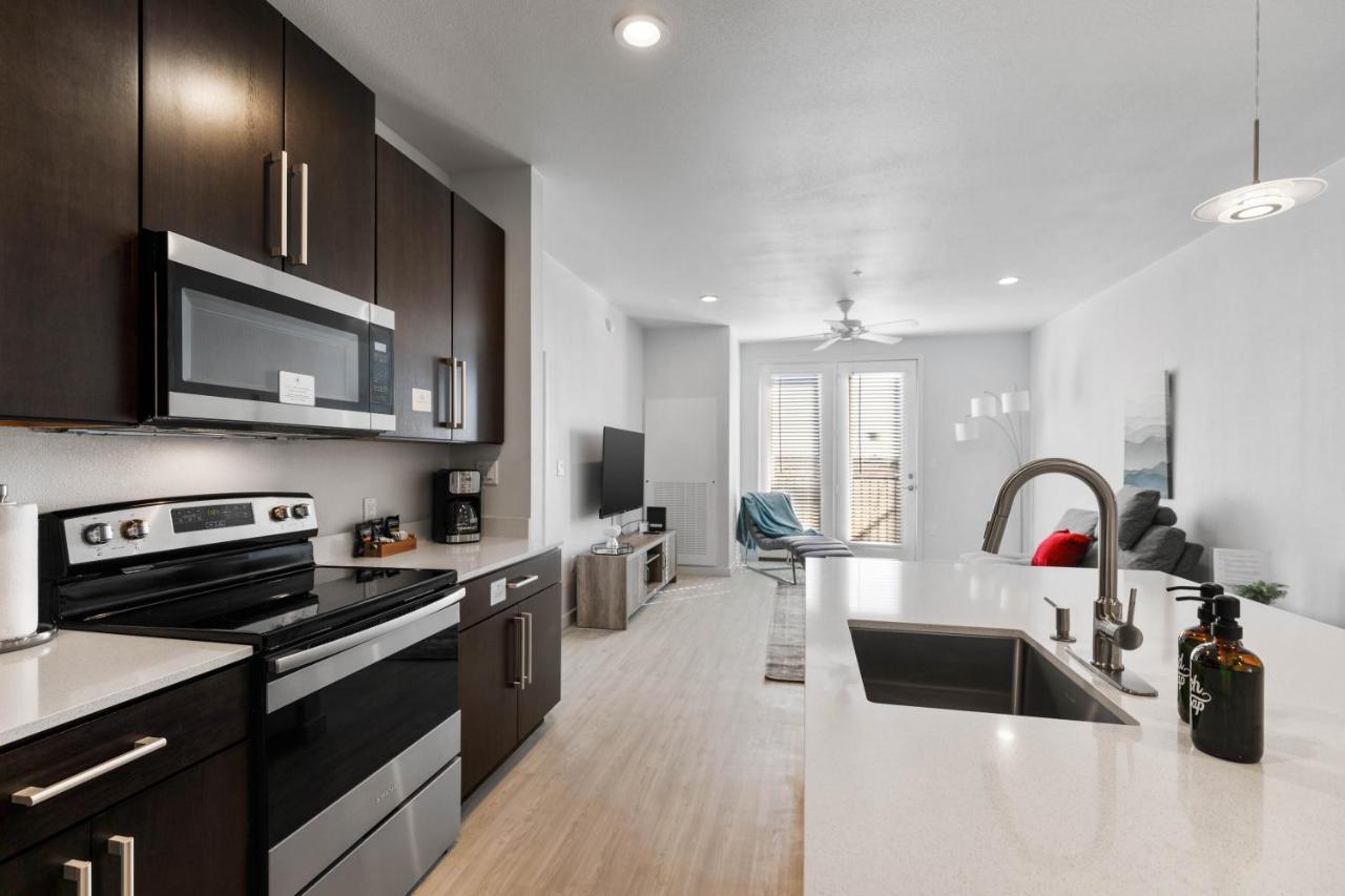 Flatz432 Apartments By Barsala Midland Exterior foto