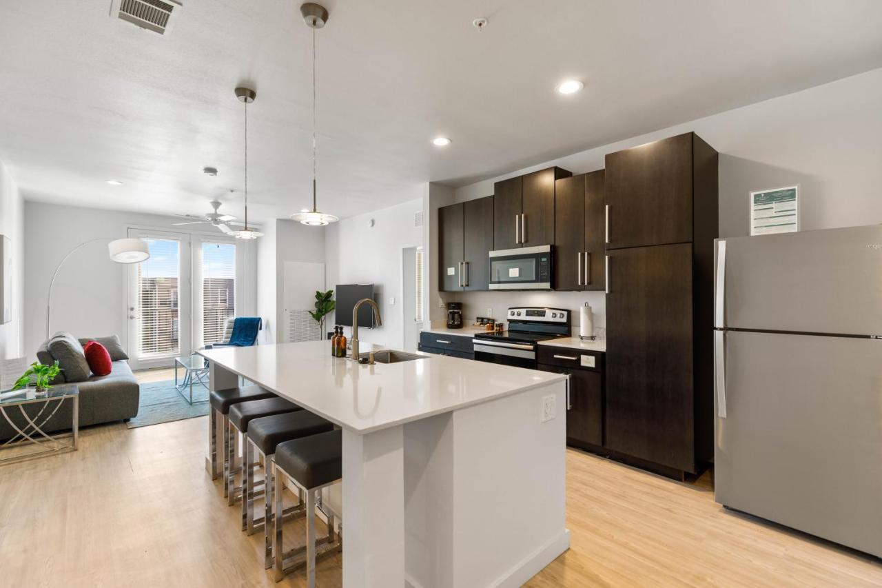 Flatz432 Apartments By Barsala Midland Exterior foto